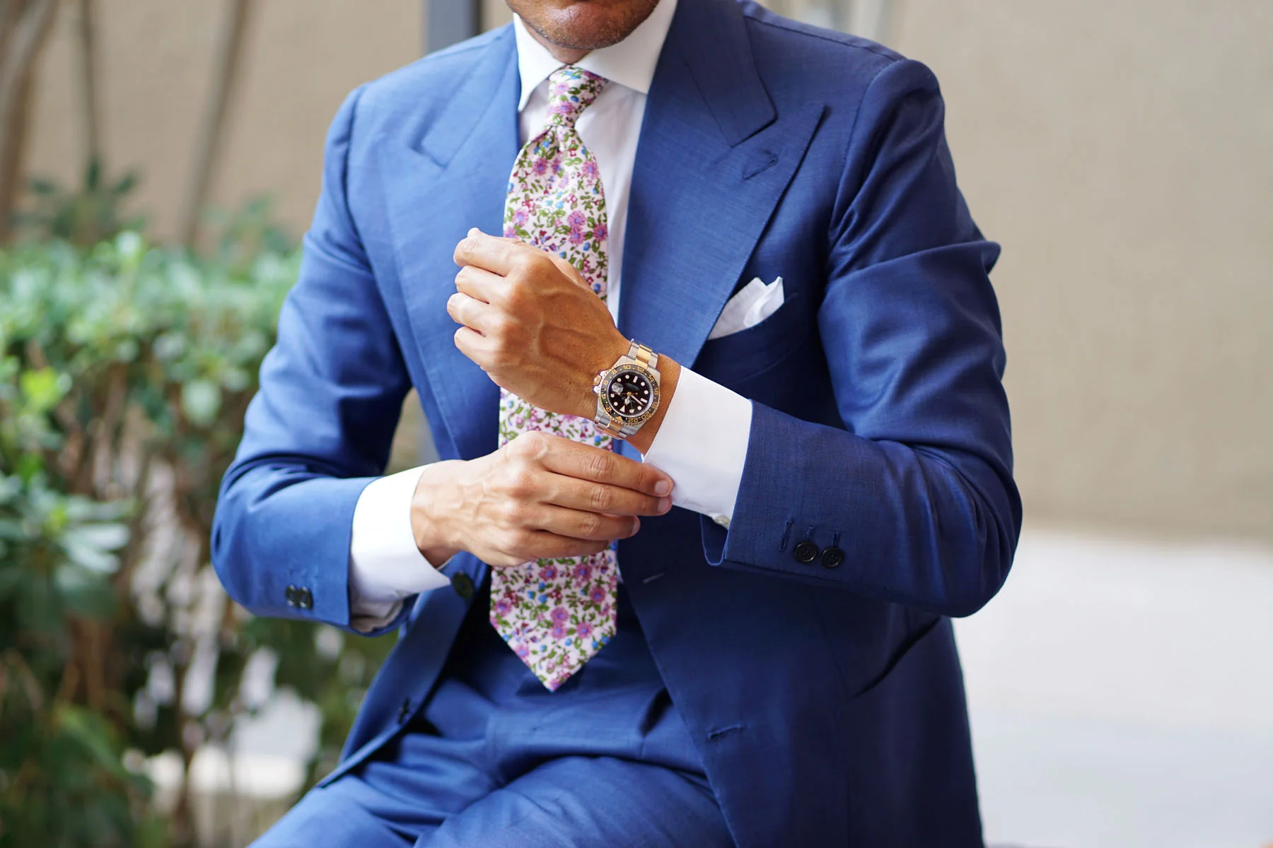 Etrangère Paradis Floral Necktie - Image 19