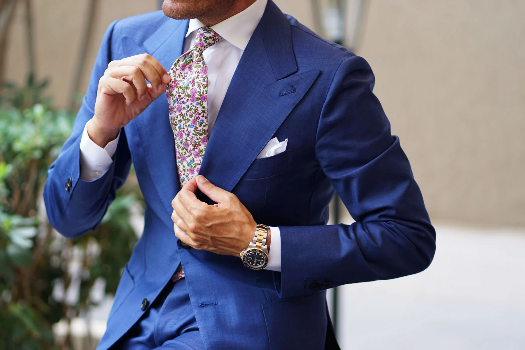 Etrangère Paradis Floral Necktie - Image 4