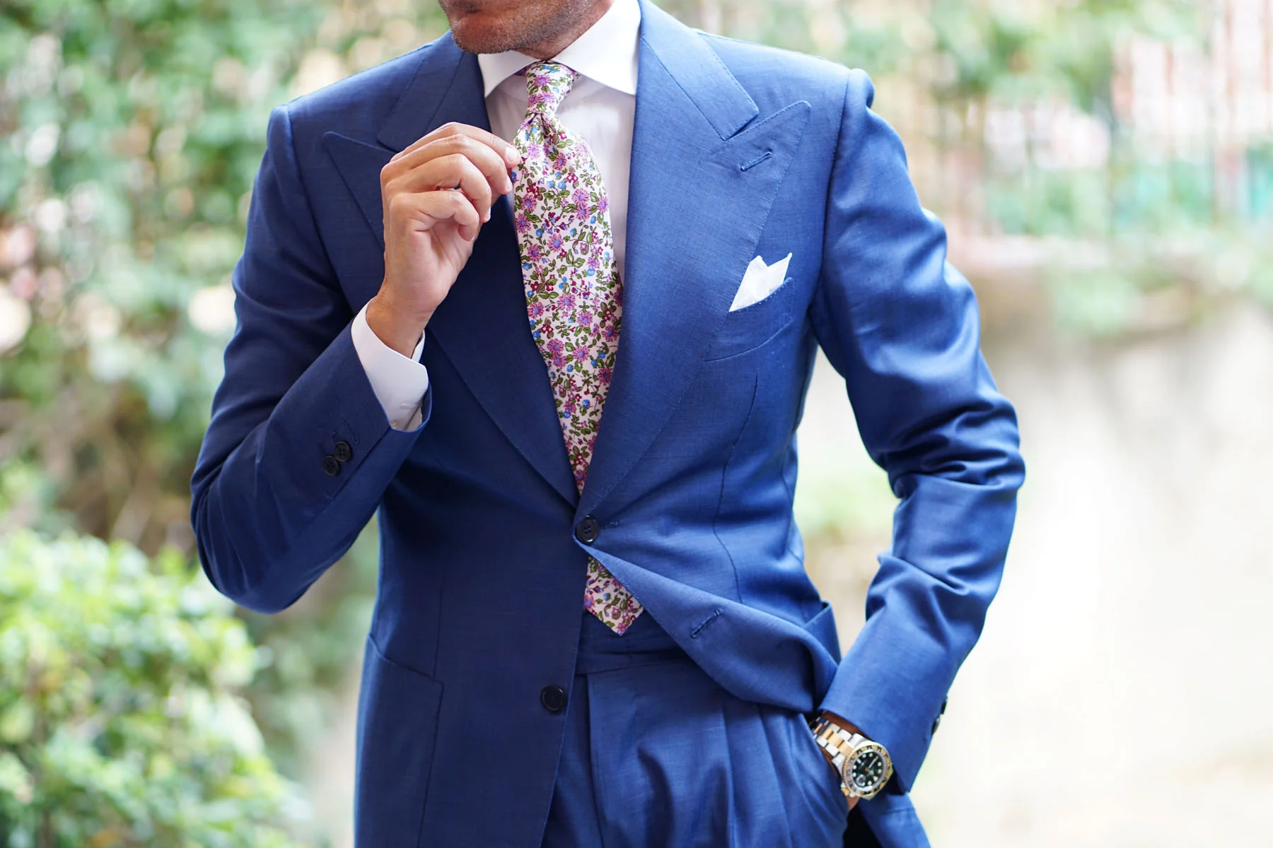 Etrangère Paradis Floral Necktie - Image 8