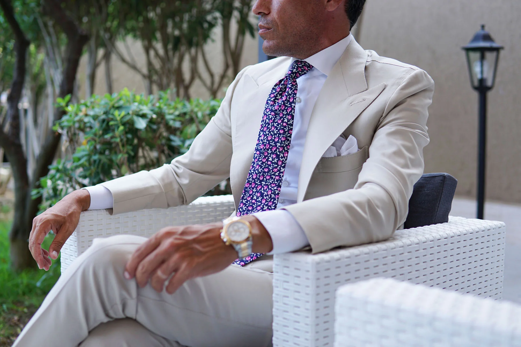 Fijian Floral Necktie - Image 8
