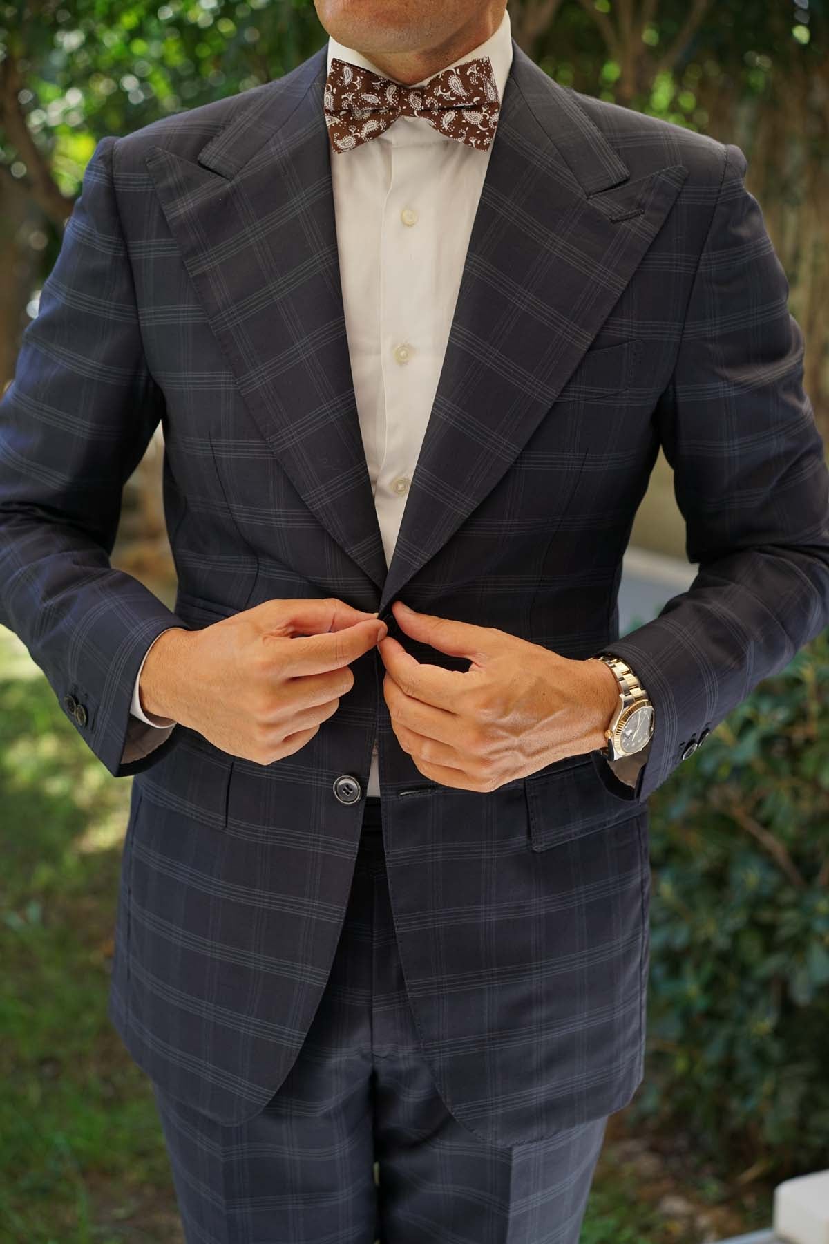 Florence Paisley Brown Bow Tie - Image 4