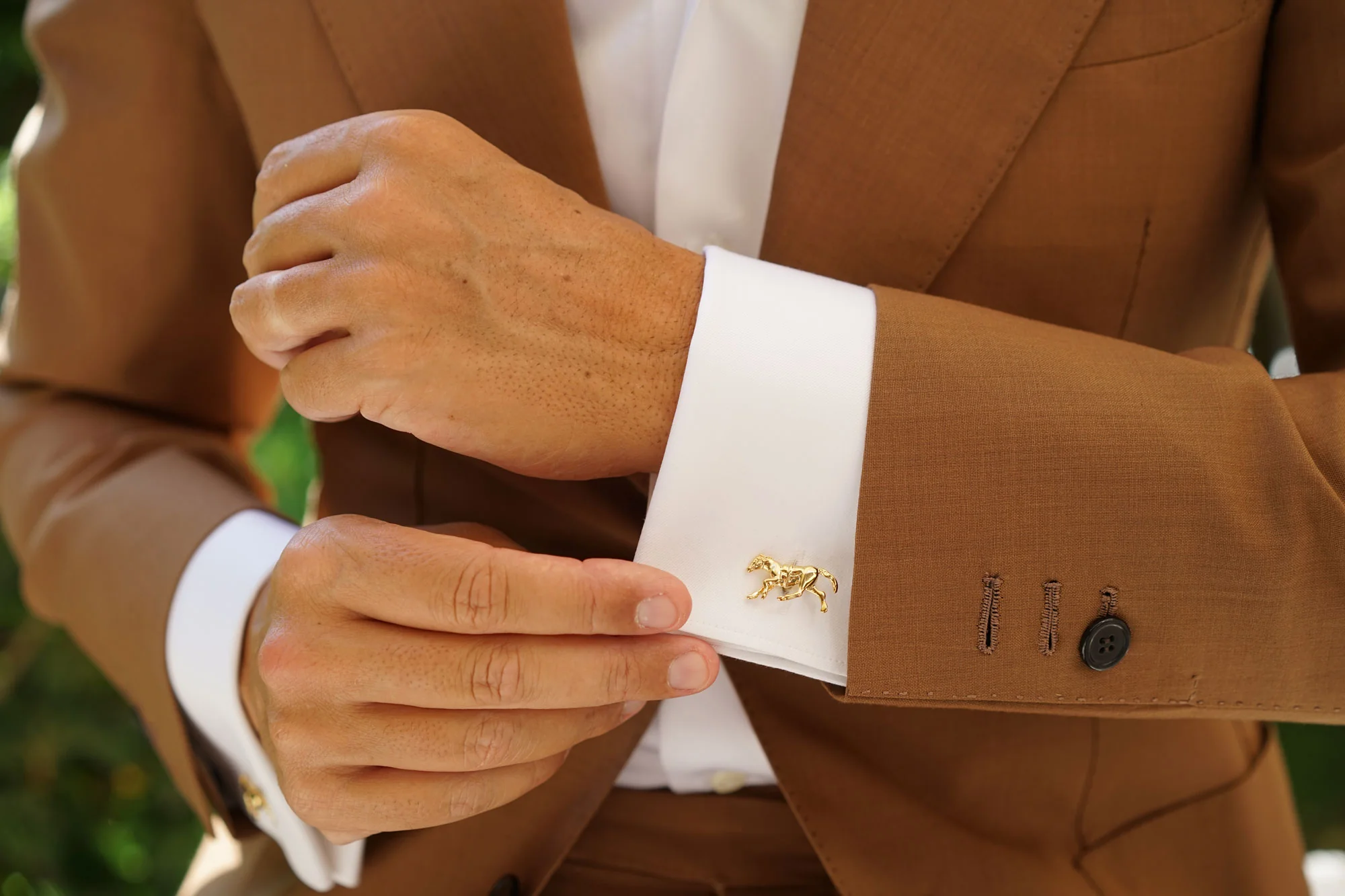 Golden Racehorse Cufflinks - Image 9