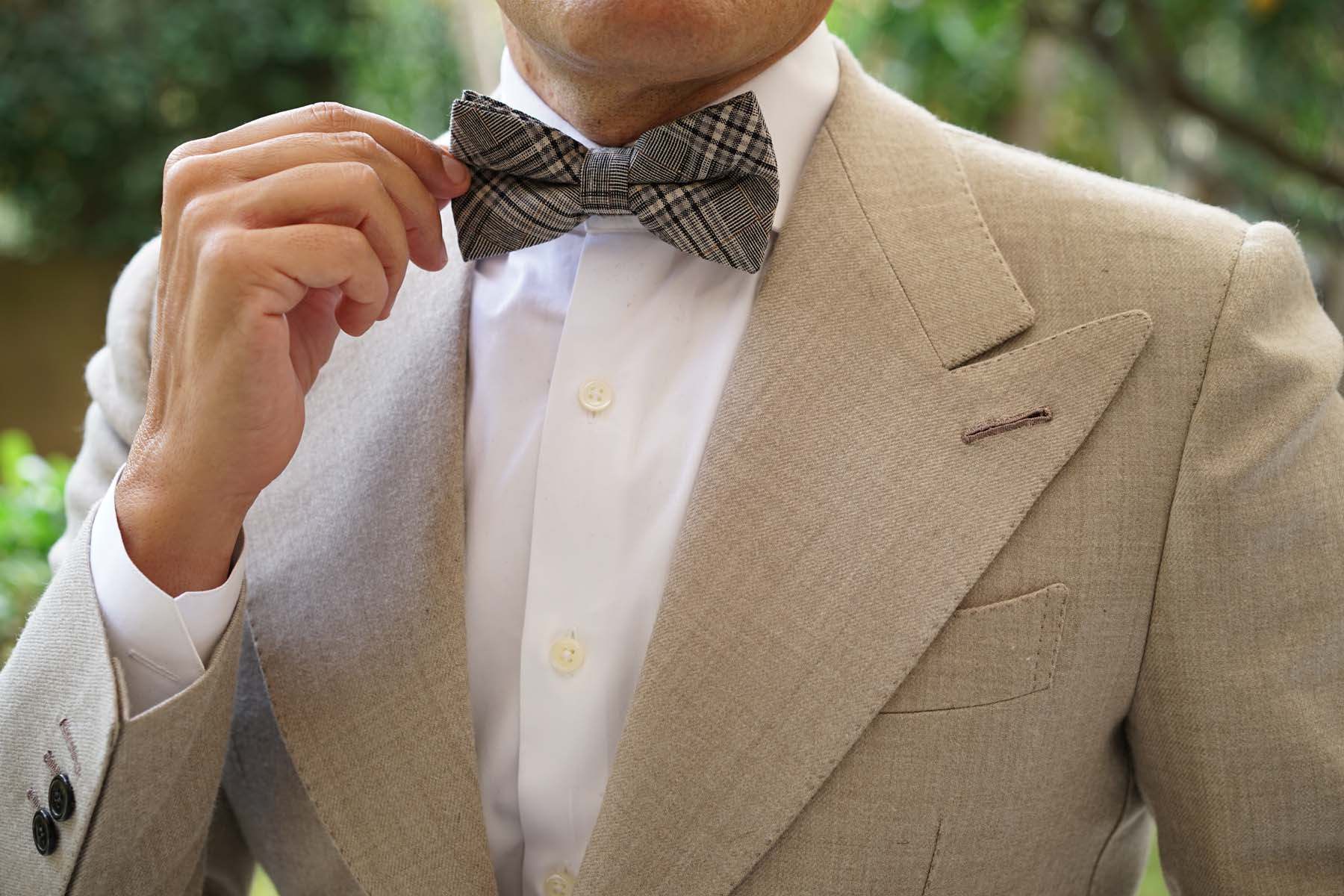 Gray Glenurquhart Linen Bow Tie - Image 6