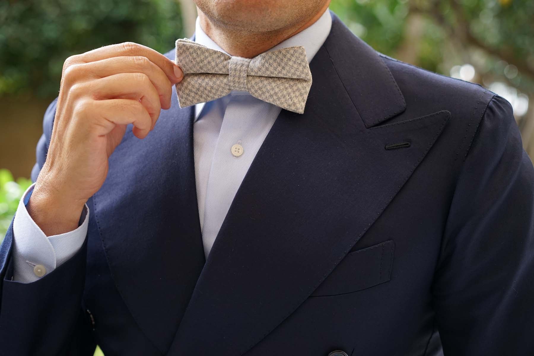 Gray Houndstooth Khaki Linen Bow Tie - Image 5
