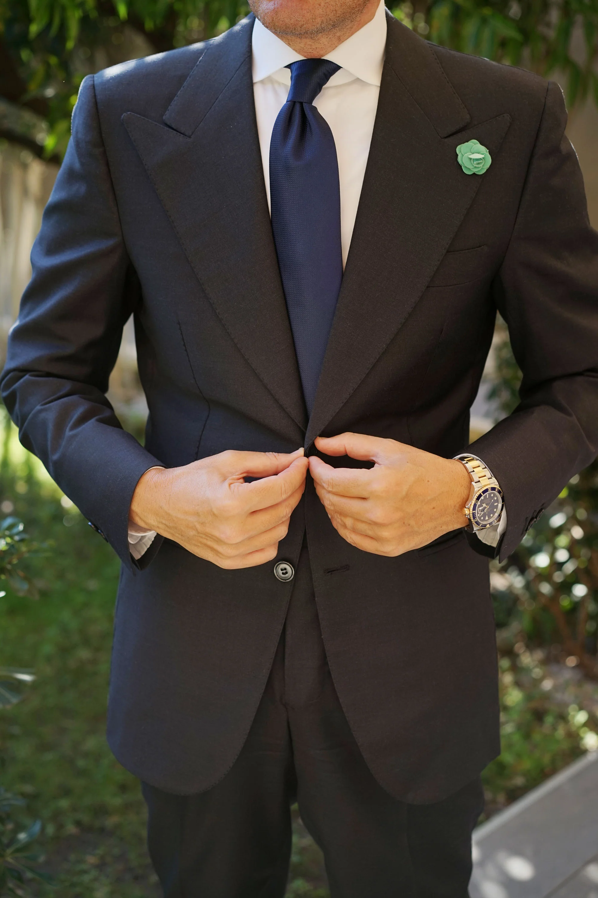 Green Mini Velvet Lapel Pin - Image 5