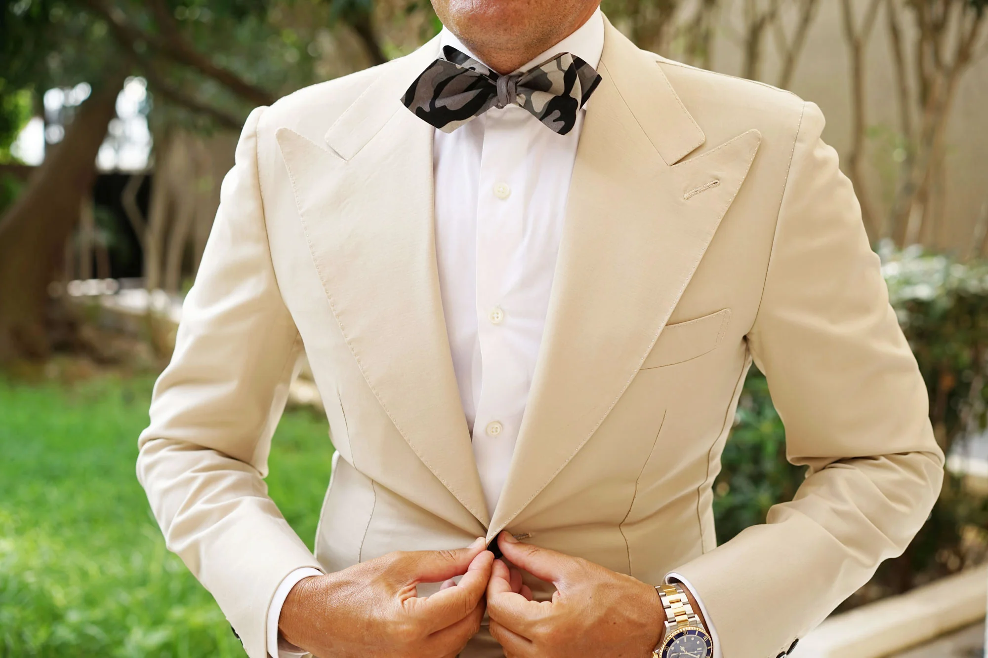 Grey Camo Diamond Self Bow Tie - Image 4