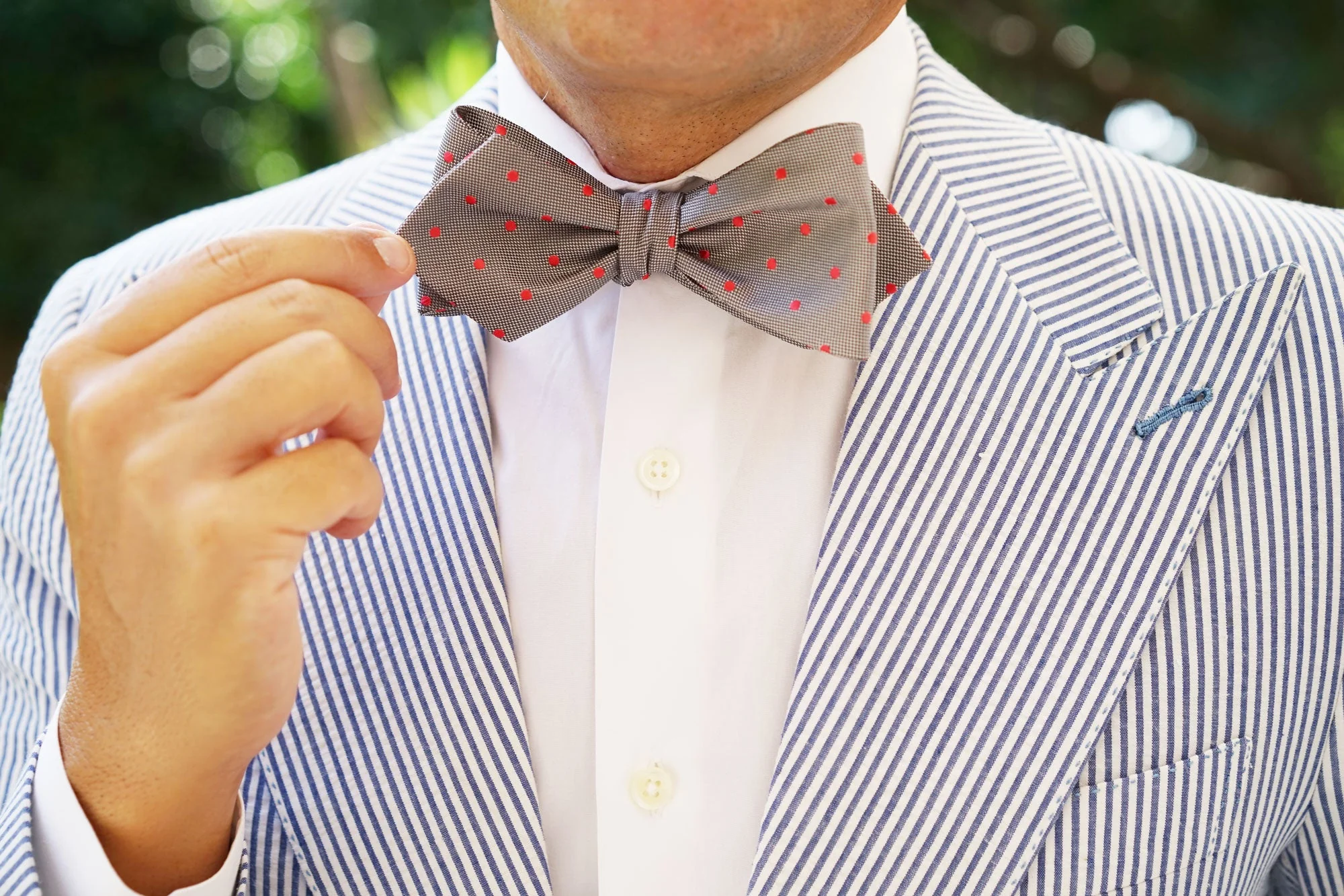 Grey with Hot Pink Polka Dots Self Tie Diamond Tip Bow Tie - Image 12