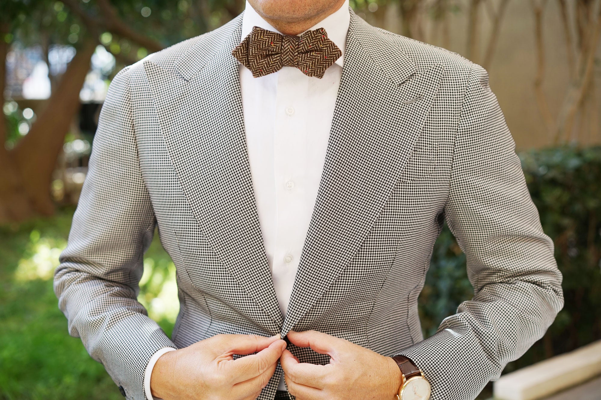Herringbone Chestnut Wool Diamond Bow Tie - Image 3
