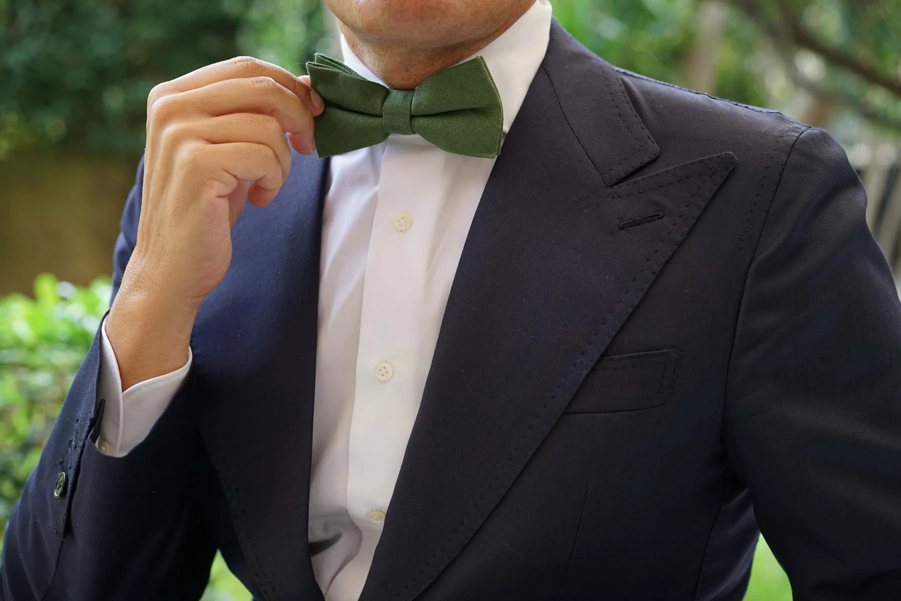 Hunter Green Slub Linen Bow Tie - Image 8