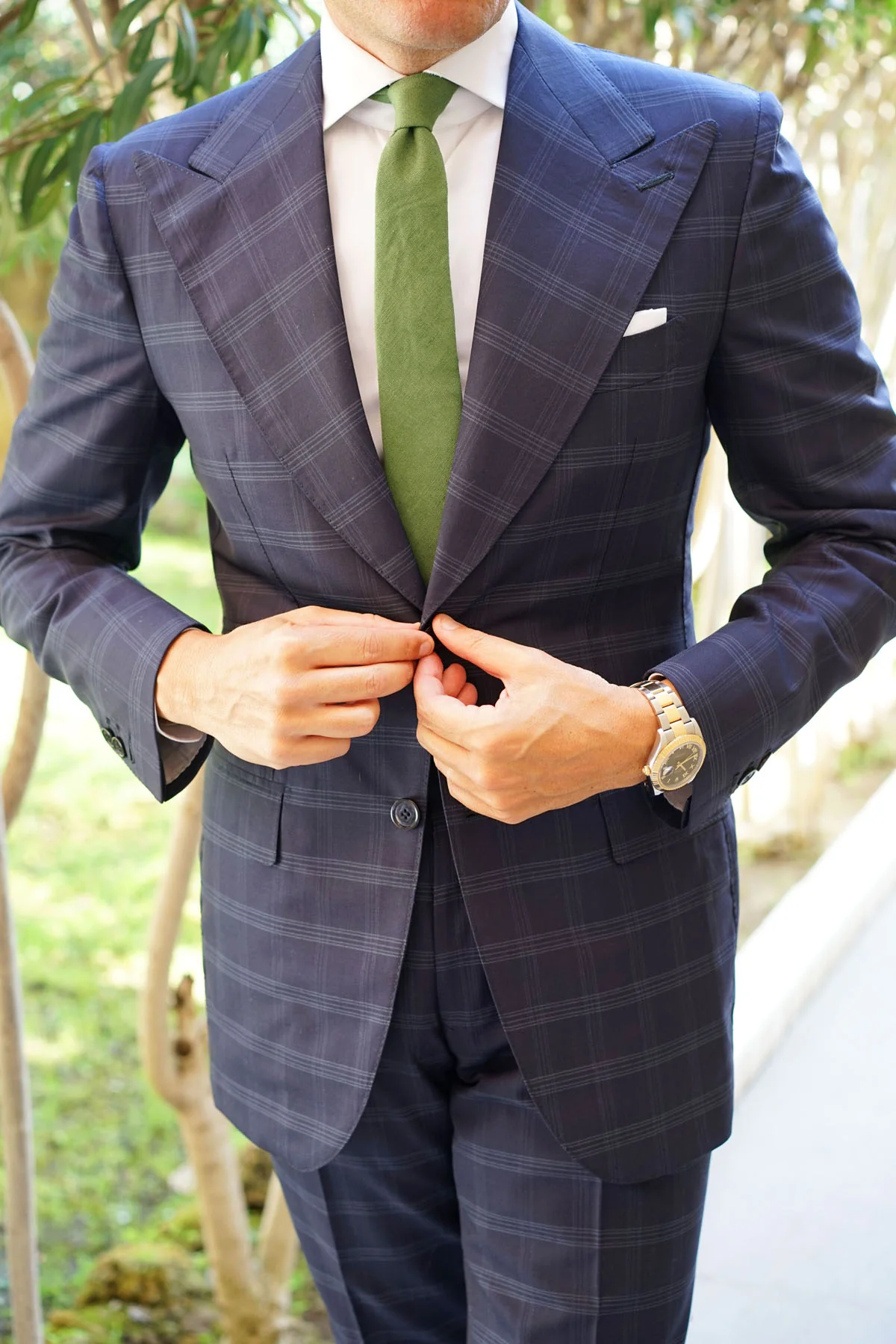 Hunter Green Slub Linen Skinny Tie - Image 5