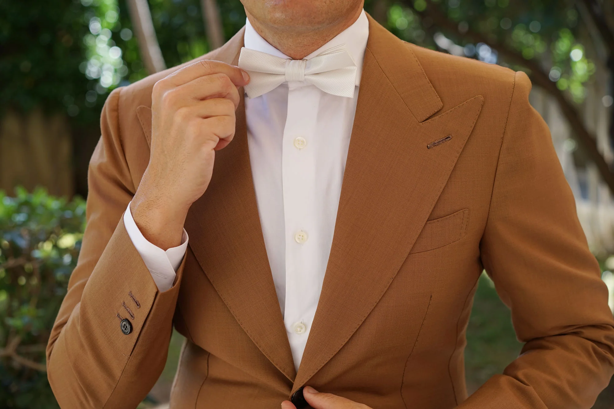 Ivory Crisp Twill Bow Tie - Image 5