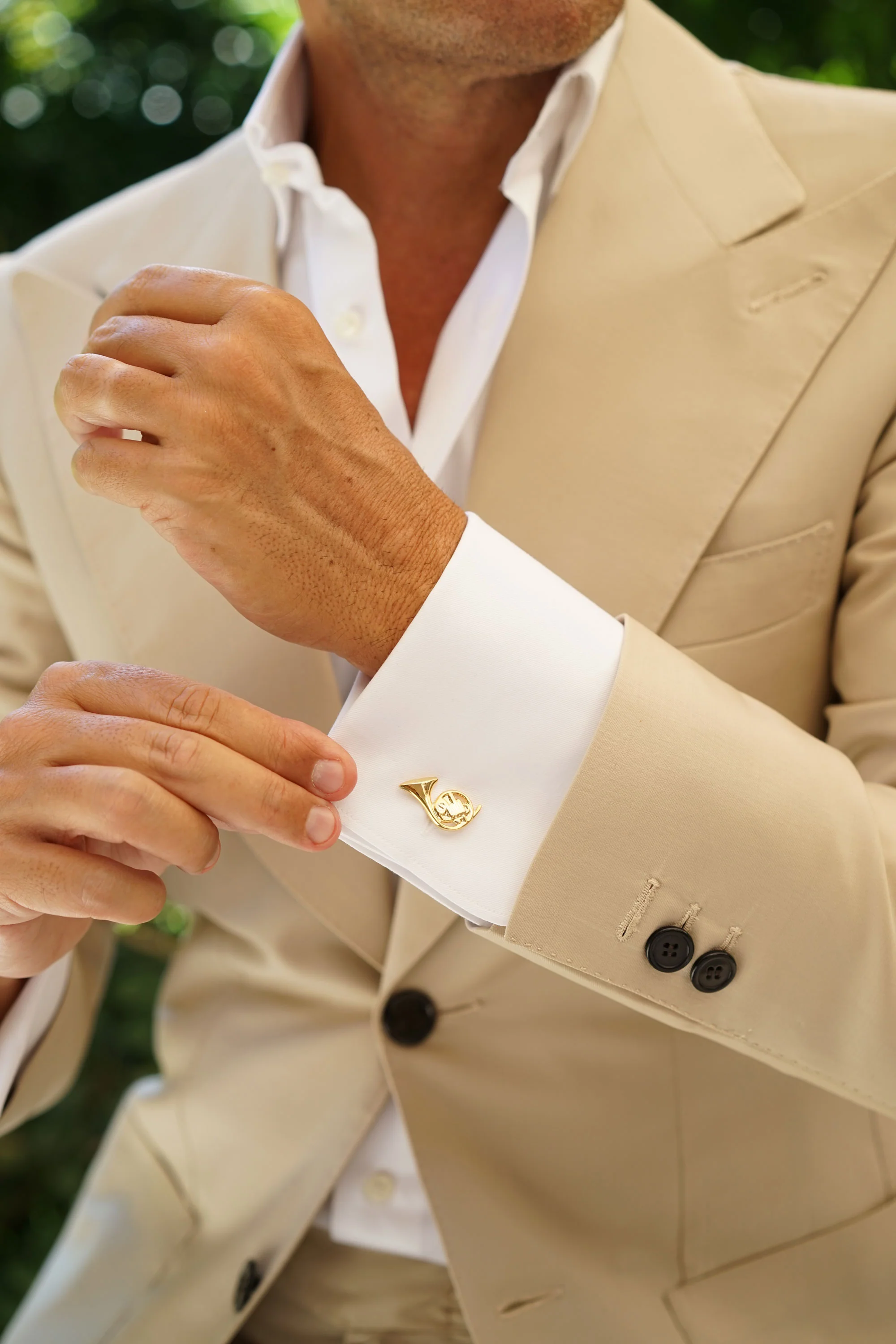 Jackie French Horn Gold Cufflinks - Image 4