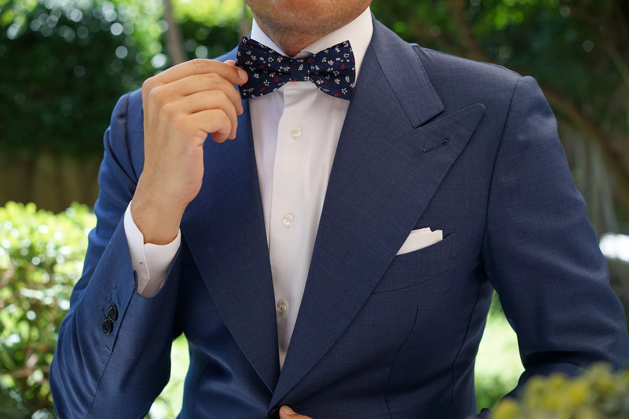 Jardin des Tuileries Navy Floral Bow Tie - Image 7
