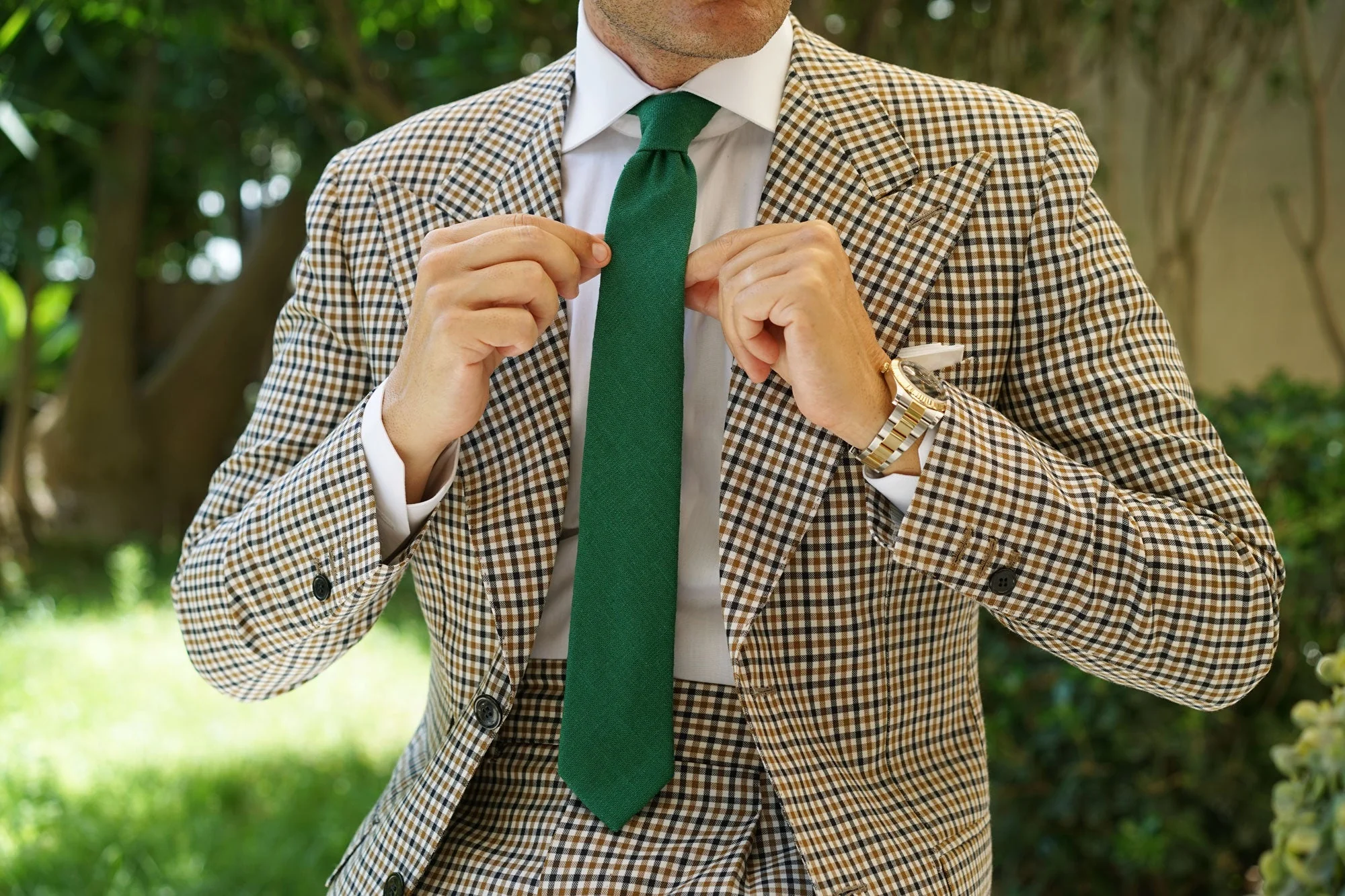 Juniper Dark Green Grain Linen Skinny Tie - Image 4