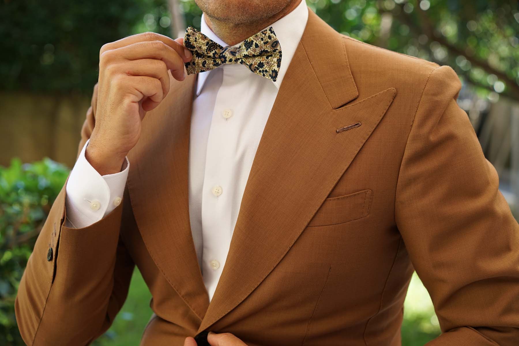 Keukenhof Floral Bow Tie - Image 3