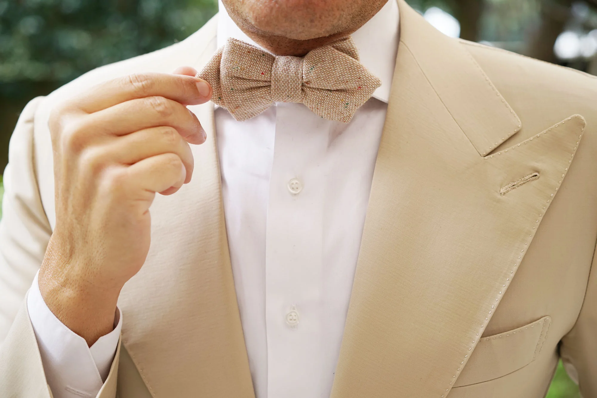 Khaki Sharkskin Diamond Bow Tie - Image 6