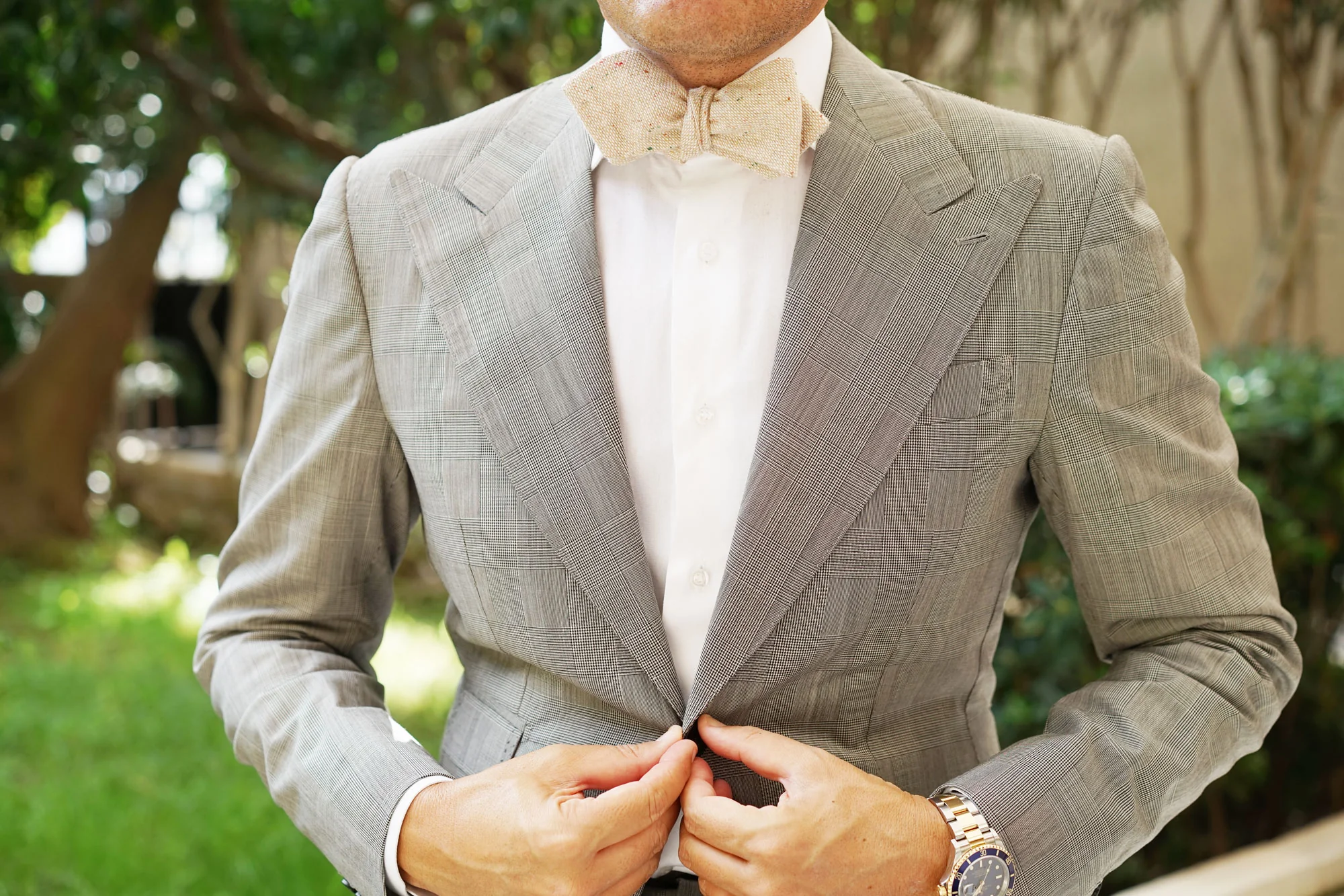 Khaki Sharkskin Diamond Self Bow Tie - Image 4