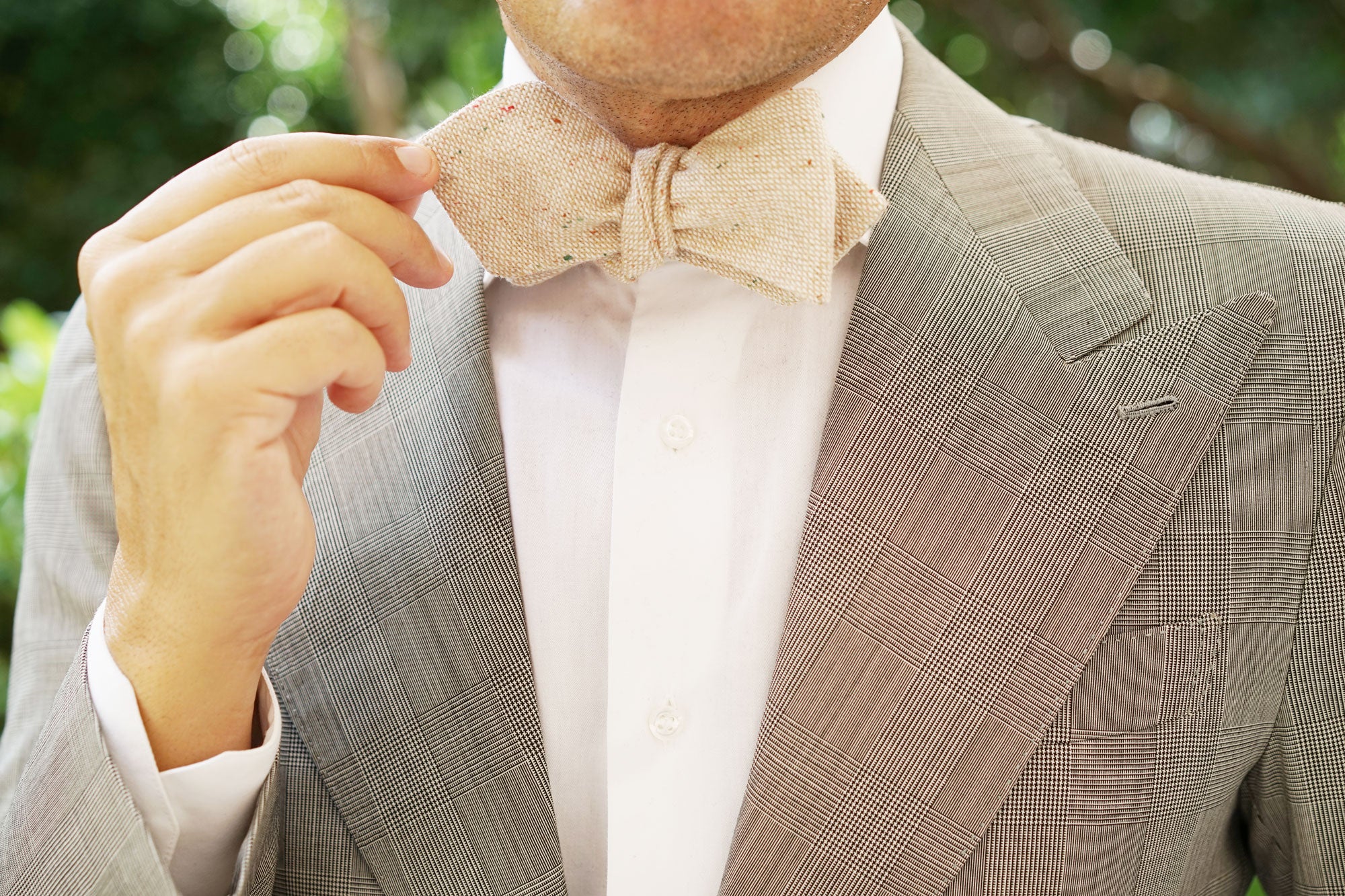 Khaki Sharkskin Diamond Self Bow Tie - Image 7