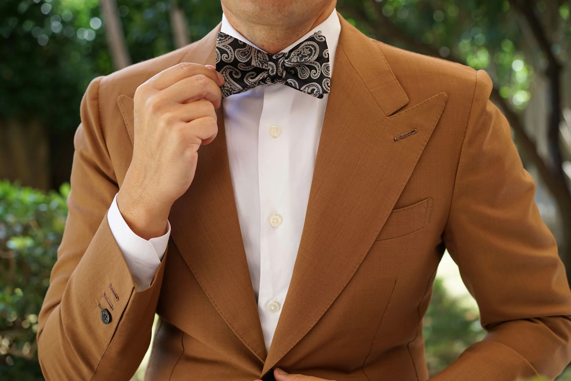 King of Persia Black Paisley Self Bow Tie - Image 6