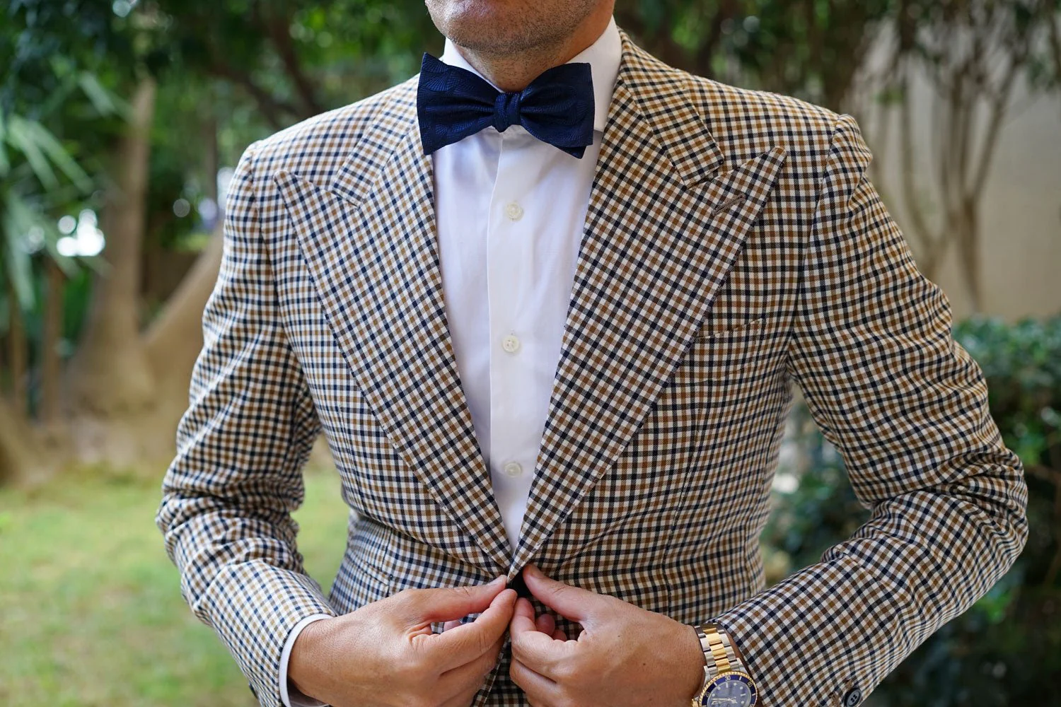 Kiso Valley Navy Blue Self Bow Tie - Image 4
