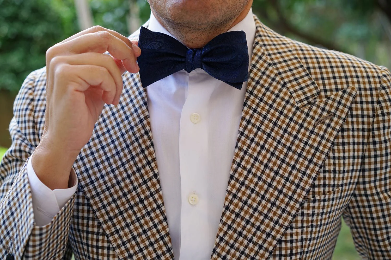 Kiso Valley Navy Blue Self Bow Tie - Image 9