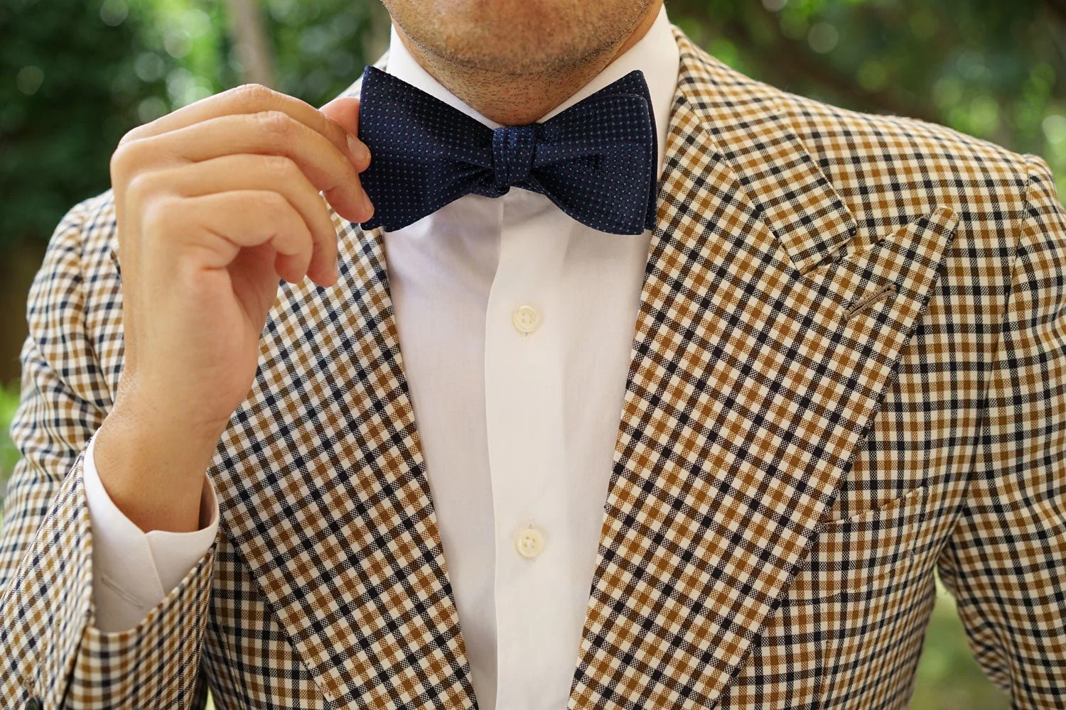 Kroc Blue Pin Dot Self Bow Tie - Image 10