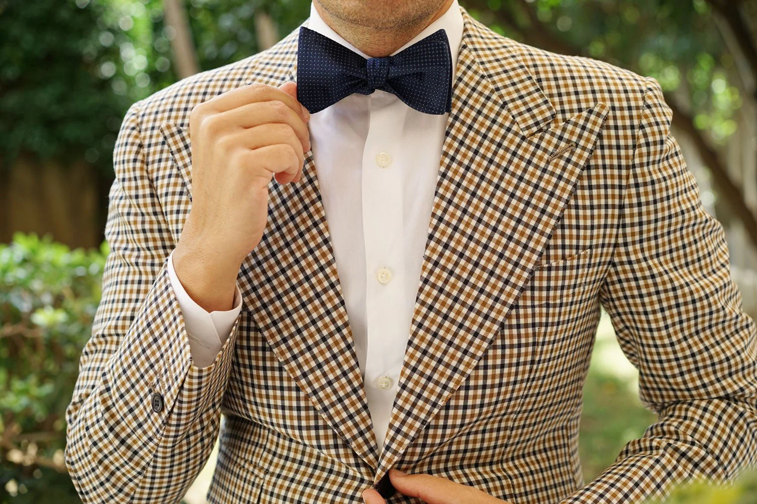 Kroc Blue Pin Dot Self Bow Tie - Image 9