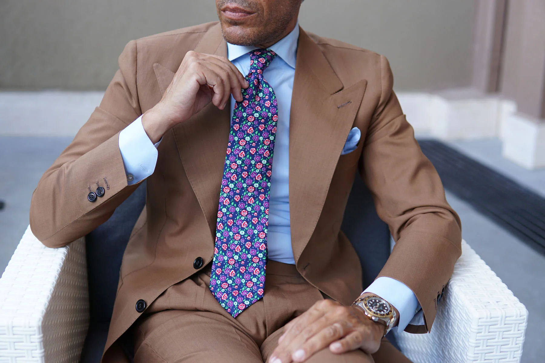 La Favia Rose Necktie - Image 9