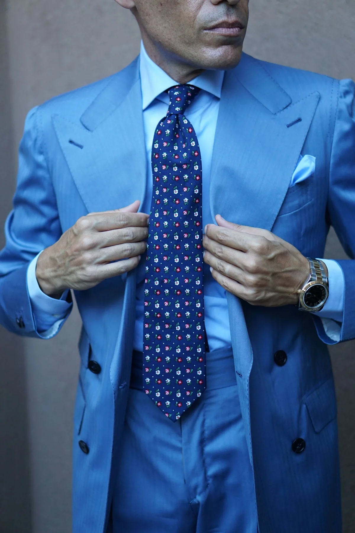 La Vie En Rose Necktie - Image 9