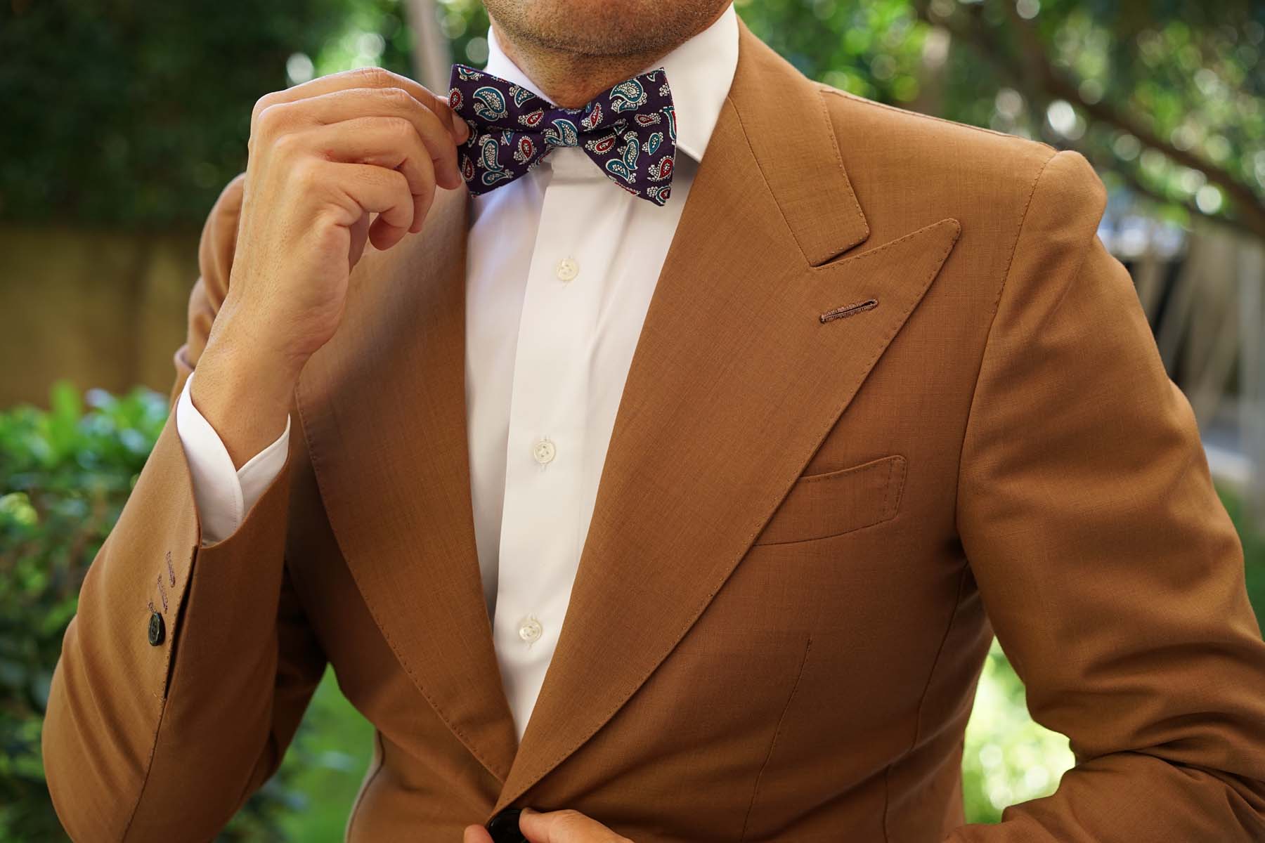 Lago di Bolsena Purple Paisley Bow Tie - Image 3