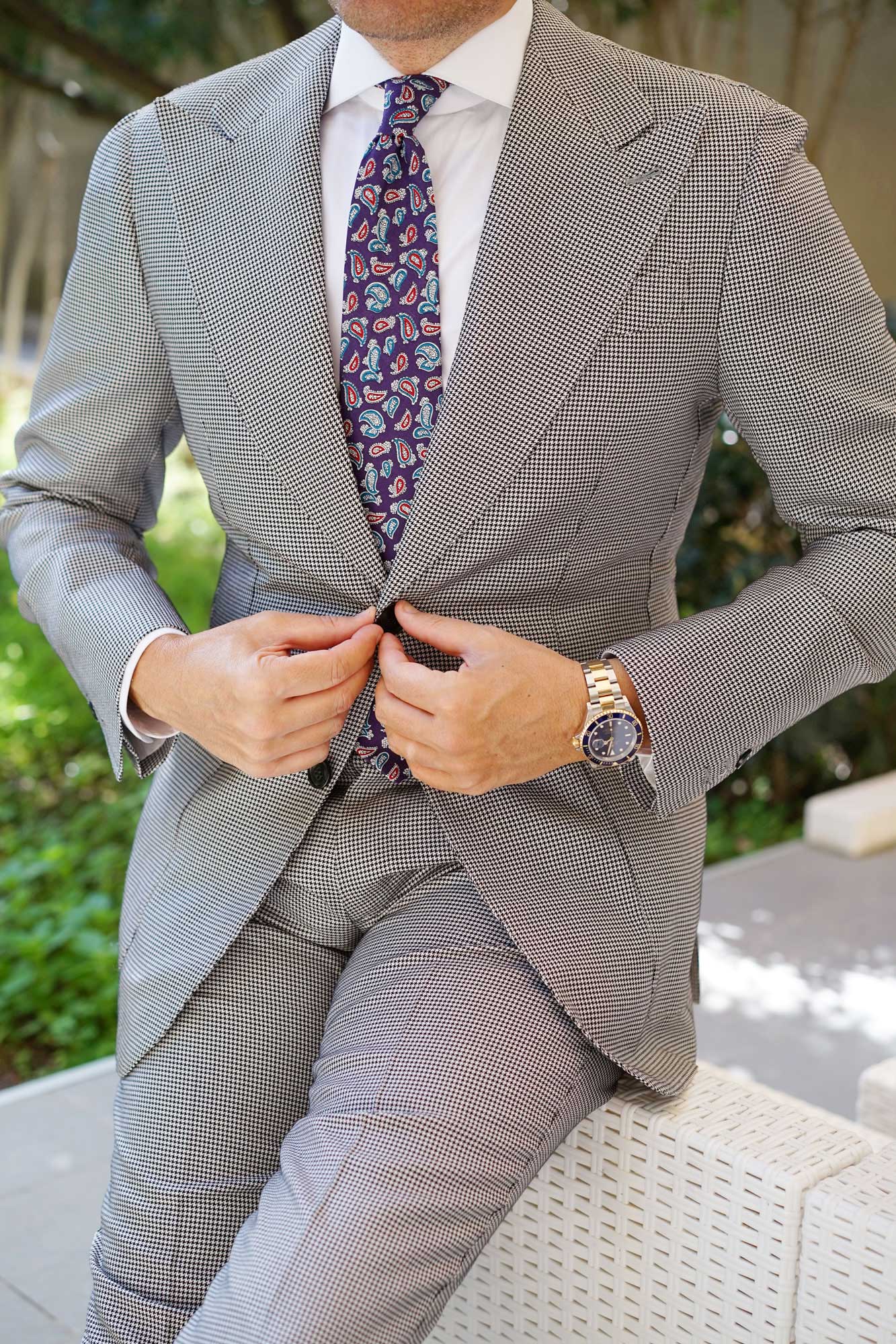 Lago di Bolsena Purple Paisley Tie - Image 5