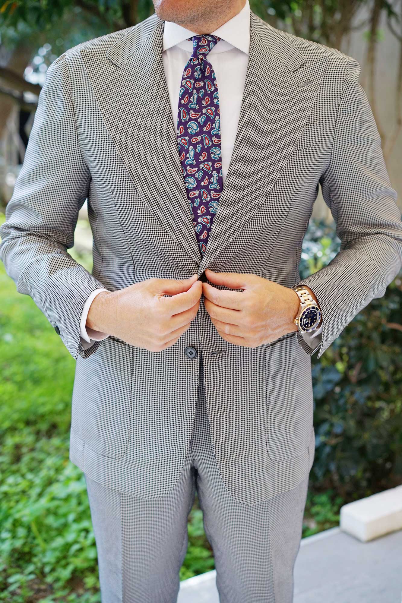 Lago di Bolsena Purple Paisley Tie - Image 6