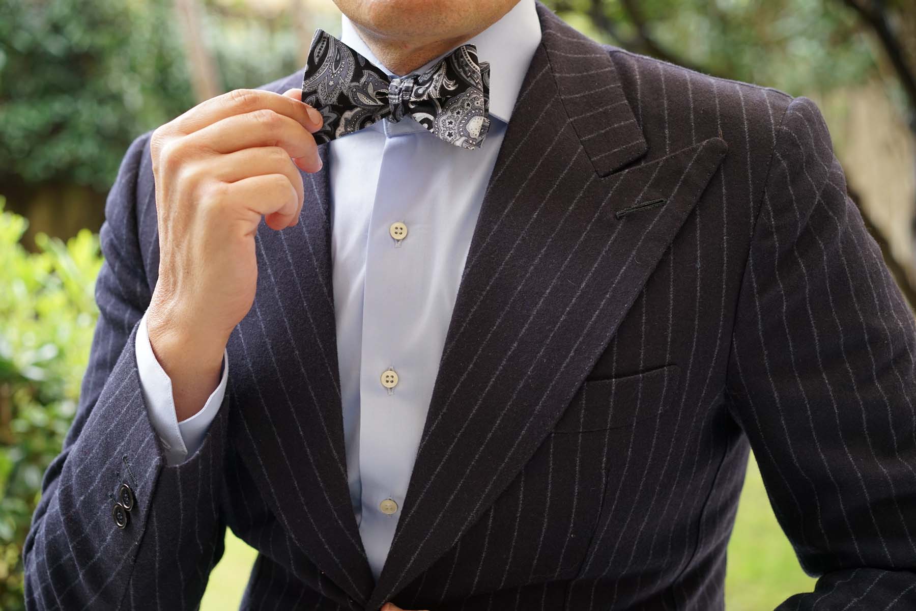 Lampedusa Paisley Self Bow Tie - Image 6