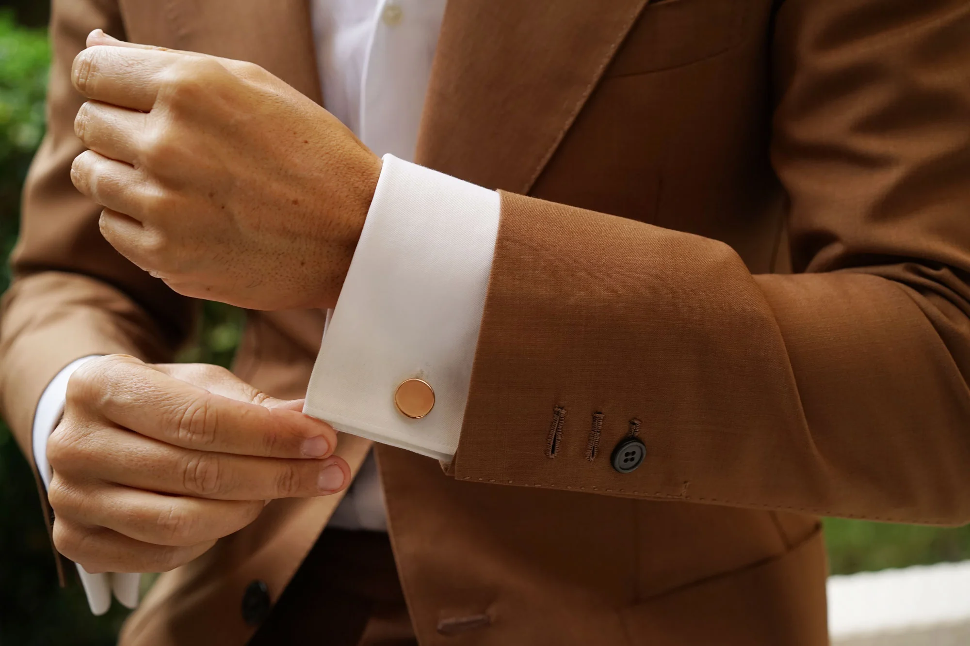 L'Atalante Rose Gold Cufflinks - Image 7