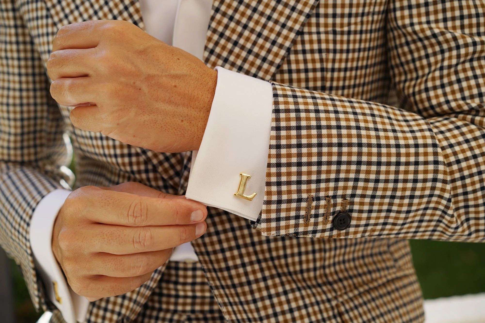 Letter L Gold Cufflinks - Image 6