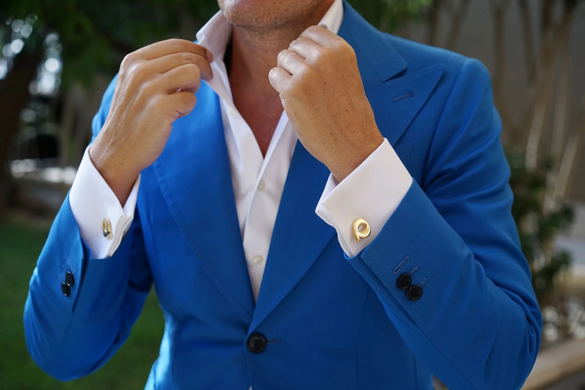 Letter Q Gold Cufflinks - Image 4