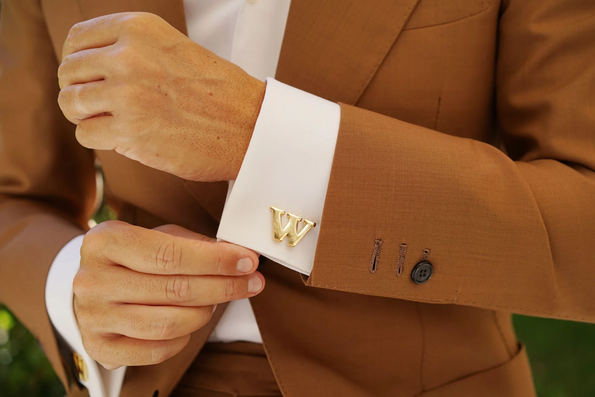 Letter W Gold Cufflinks - Image 8
