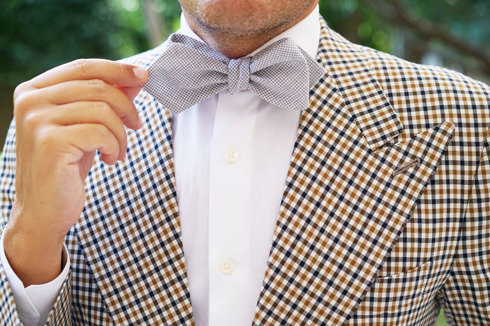 Light Grey Houndstooth Linen Self Tie Diamond Tip Bow Tie - Image 13