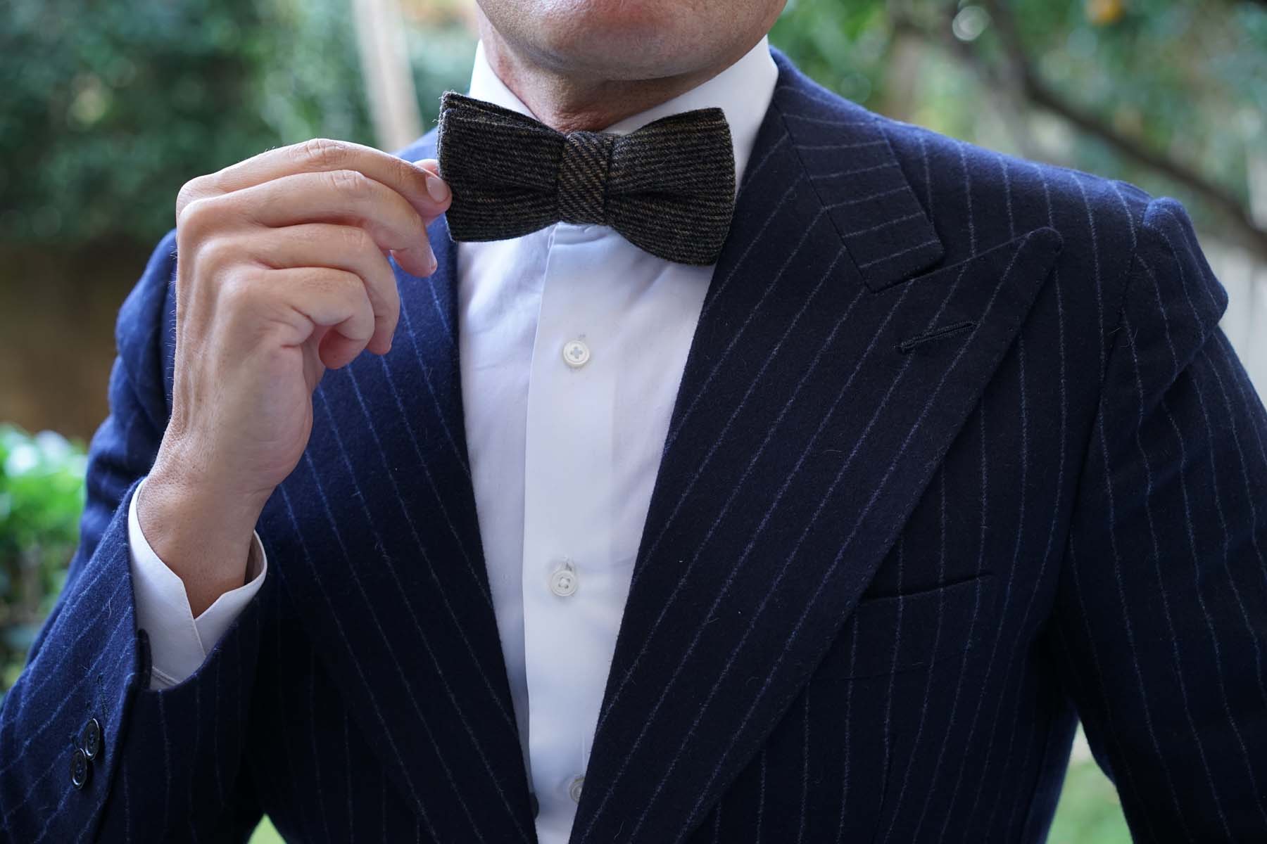 Lincoln Wool Bow Tie - Image 7