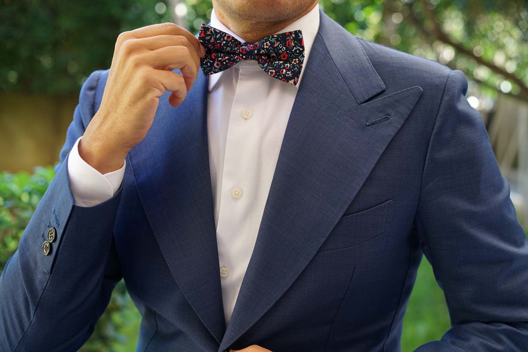 Lisbon Floral Bow Tie - Image 3