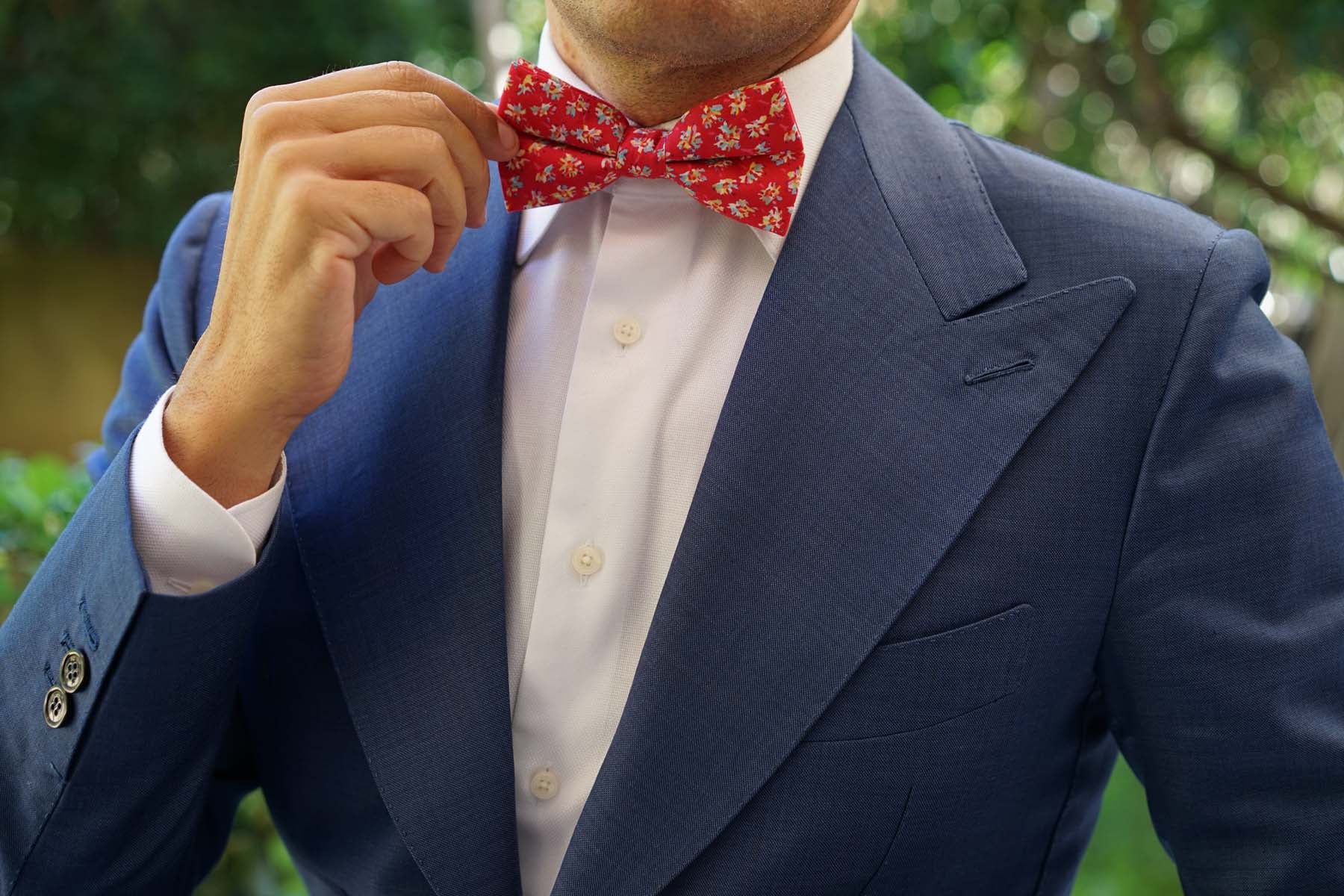 Luis Potosí Pink Floral Bow Tie - Image 5