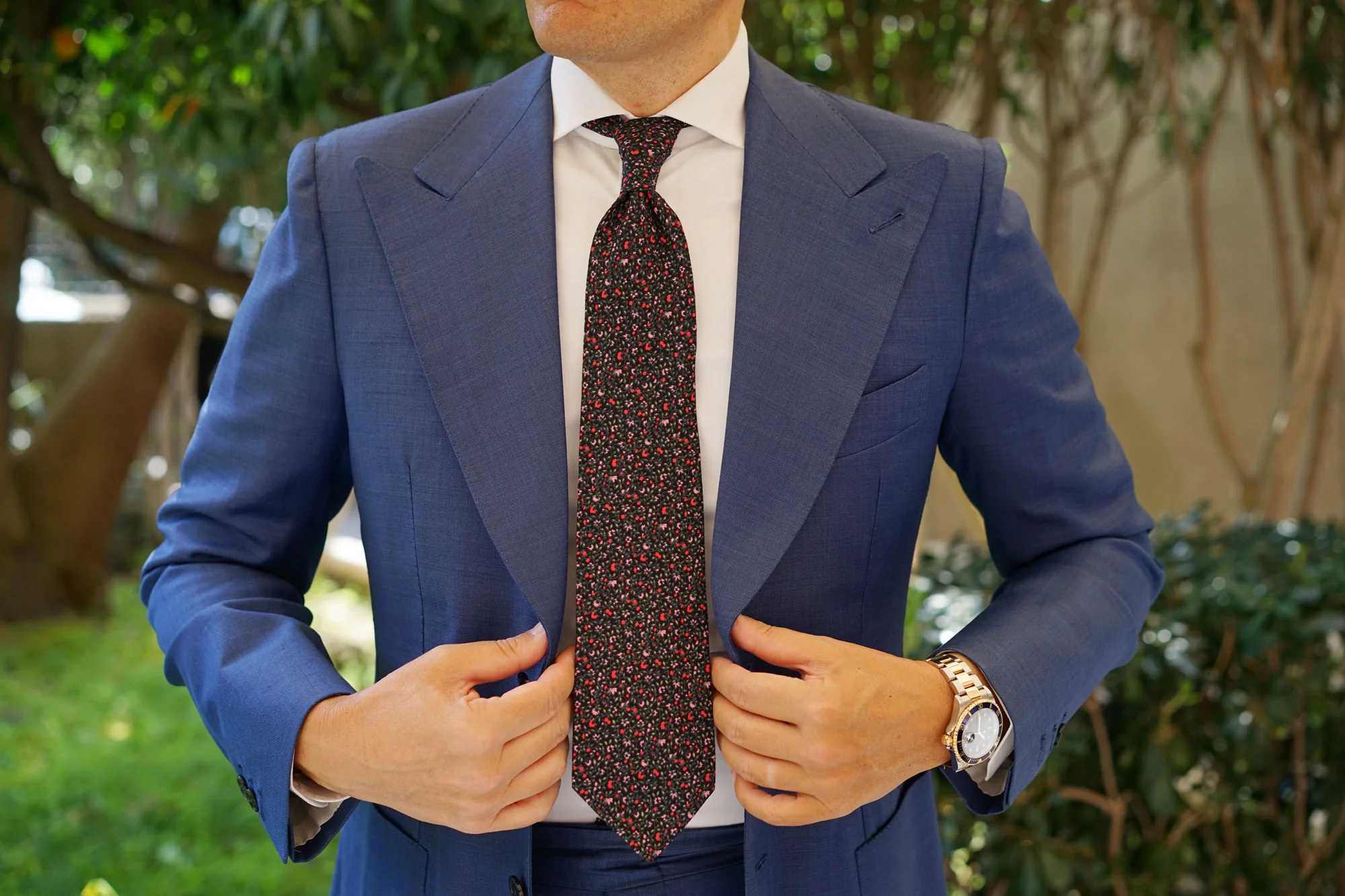 Macau Floral Necktie - Image 6