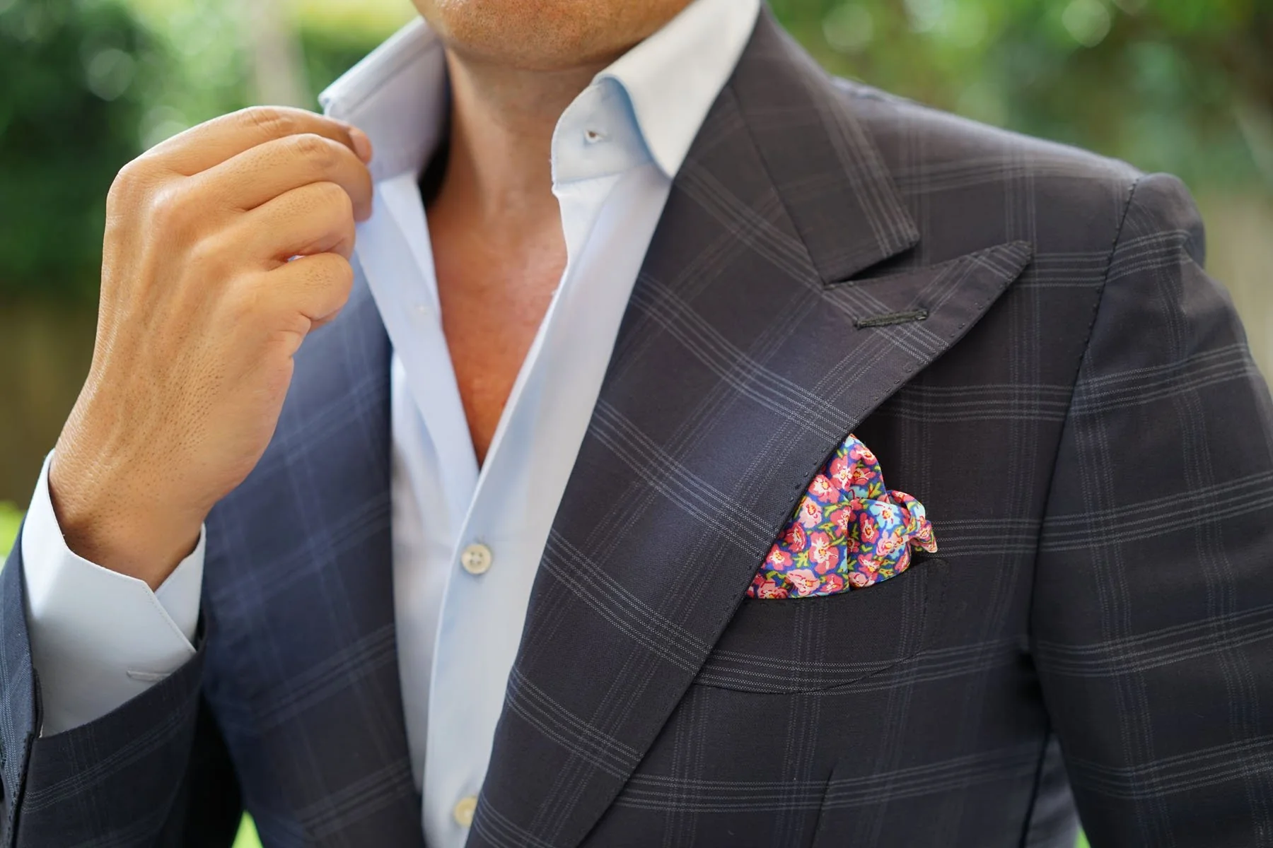 Málaga Pink Floral Pocket Square - Image 5