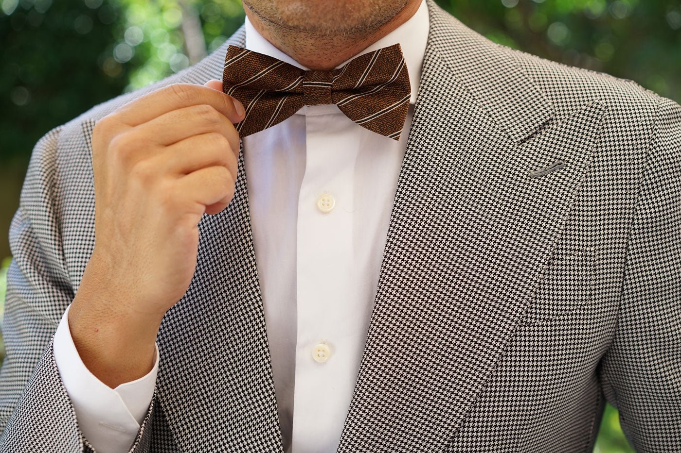 Manhattan Brown Bronze Striped Bow Tie - Image 8
