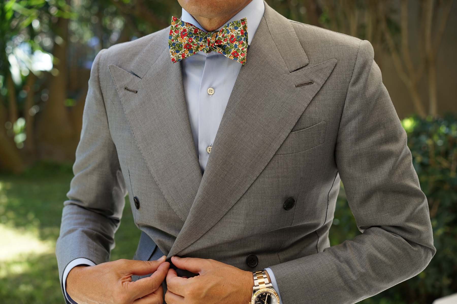 Medellín Flower Self Bow Tie - Image 4