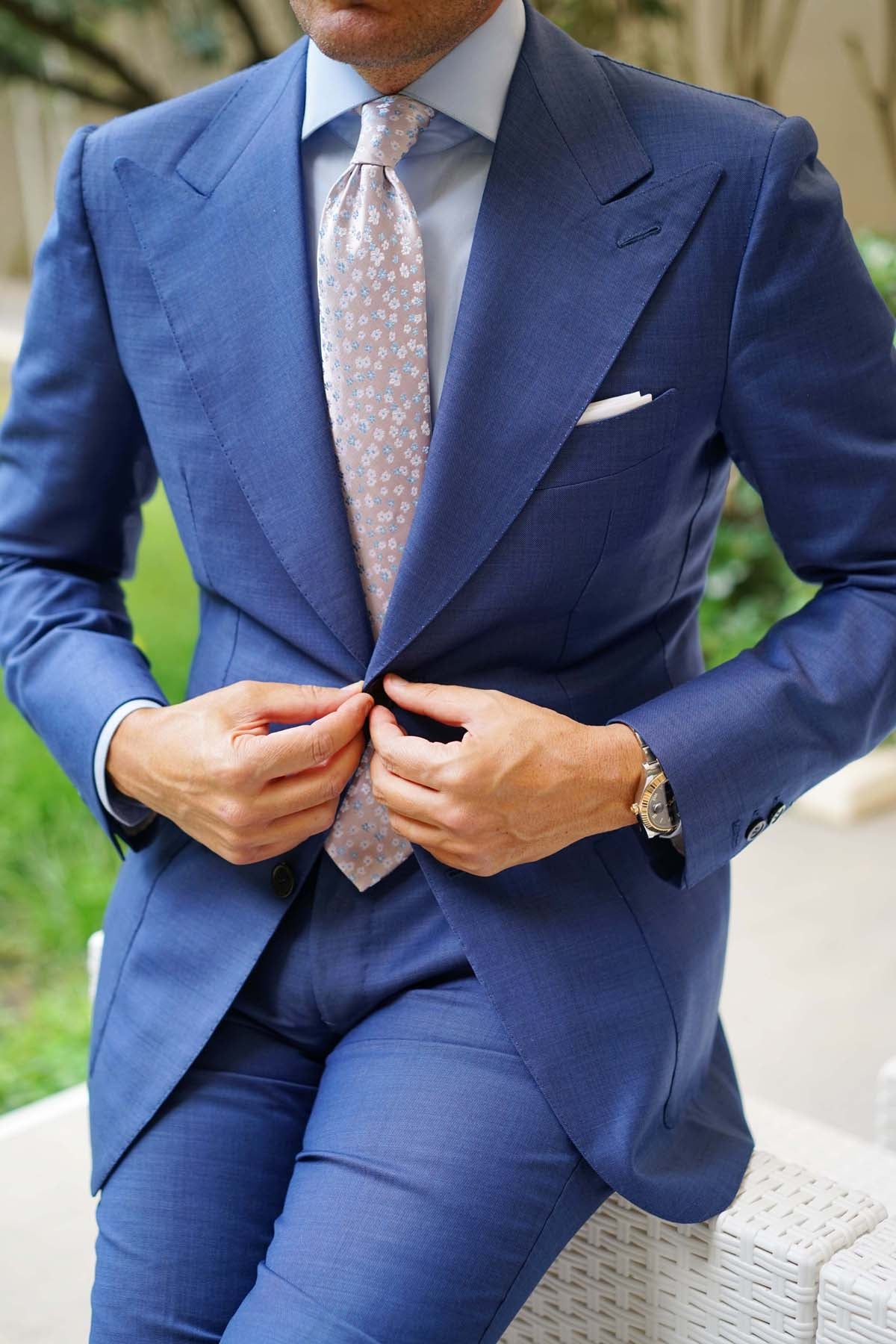 Miharashi Seaside Blue and White Floral Necktie - Image 6
