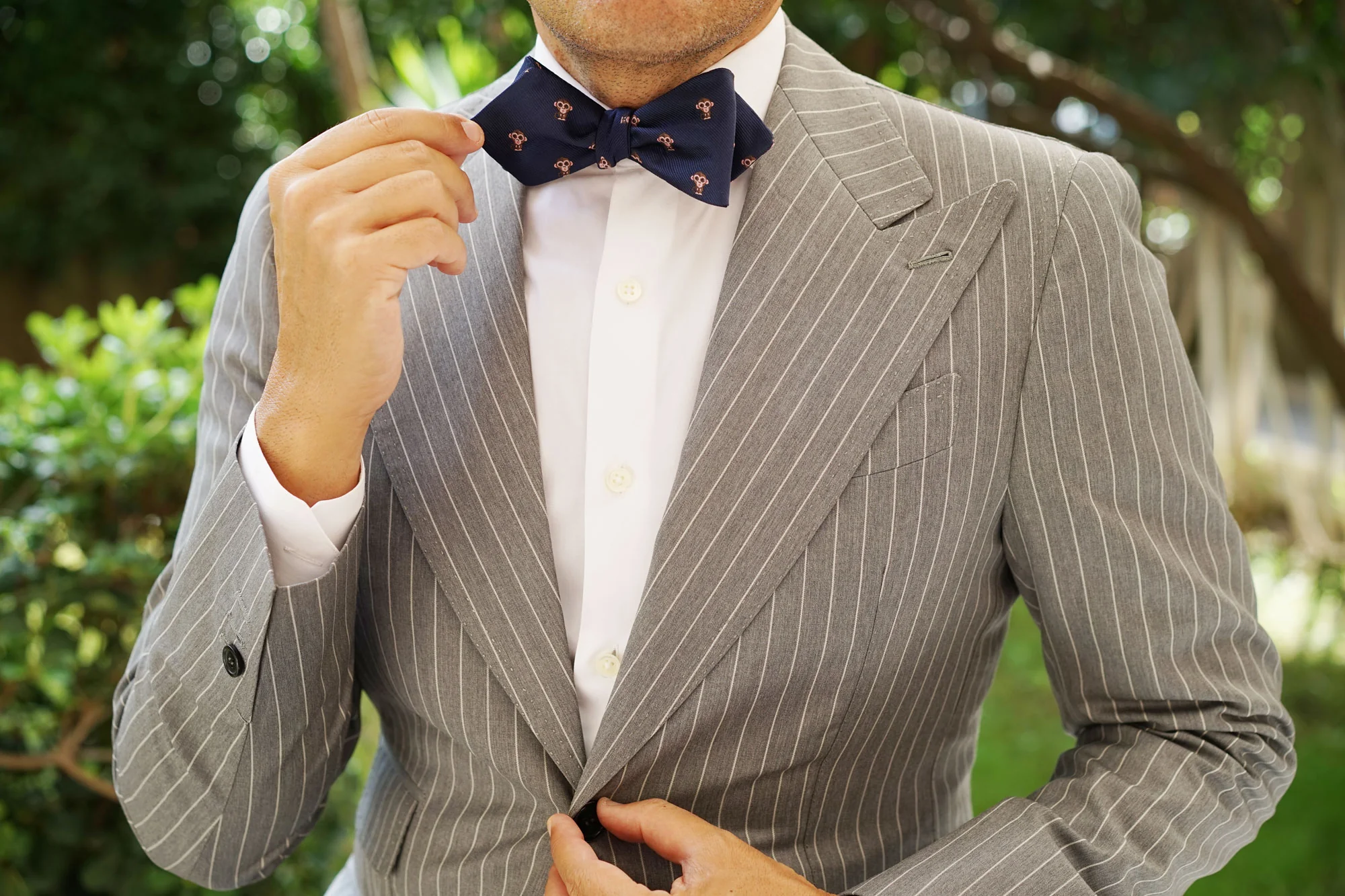 Monkey Diamond Self Bow Tie - Image 5