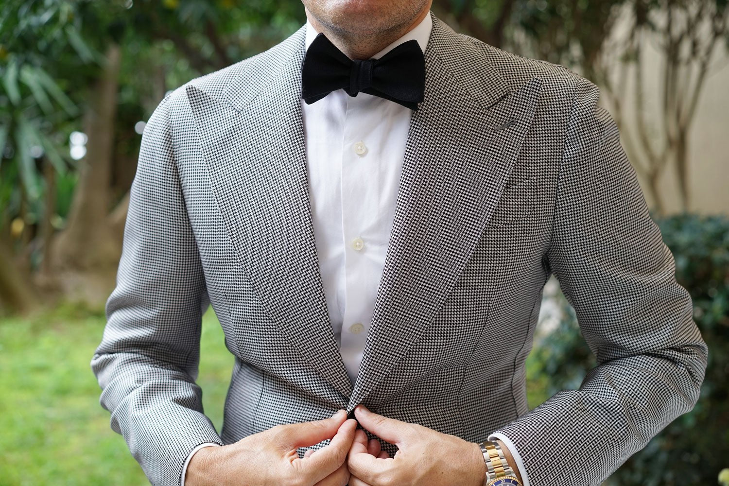 Montego Black Linen Self Bow Tie - Image 4