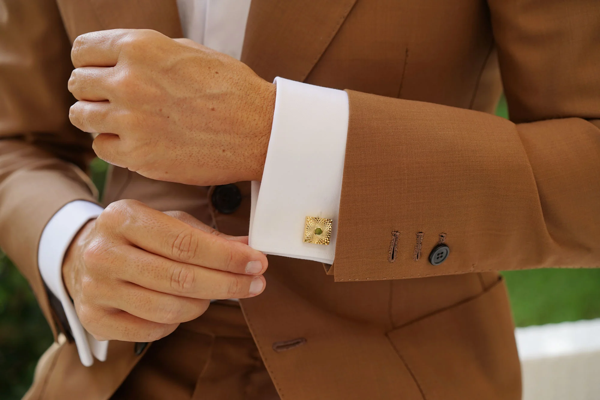 Mr. Bond Gold Cufflinks - Image 10