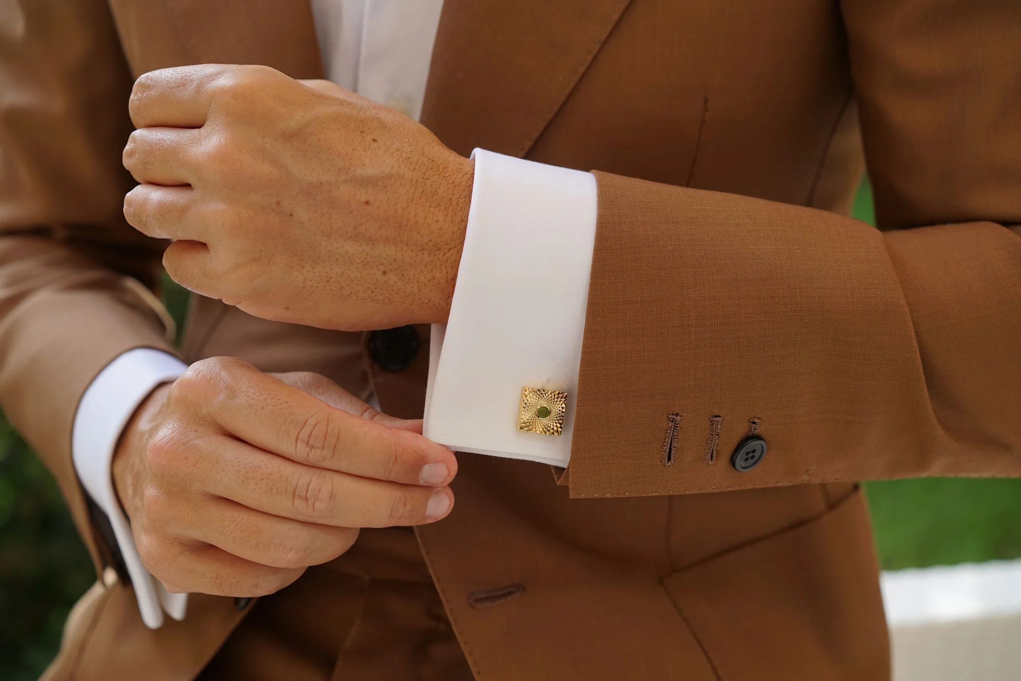 Mr. Bond Gold Cufflinks - Image 9